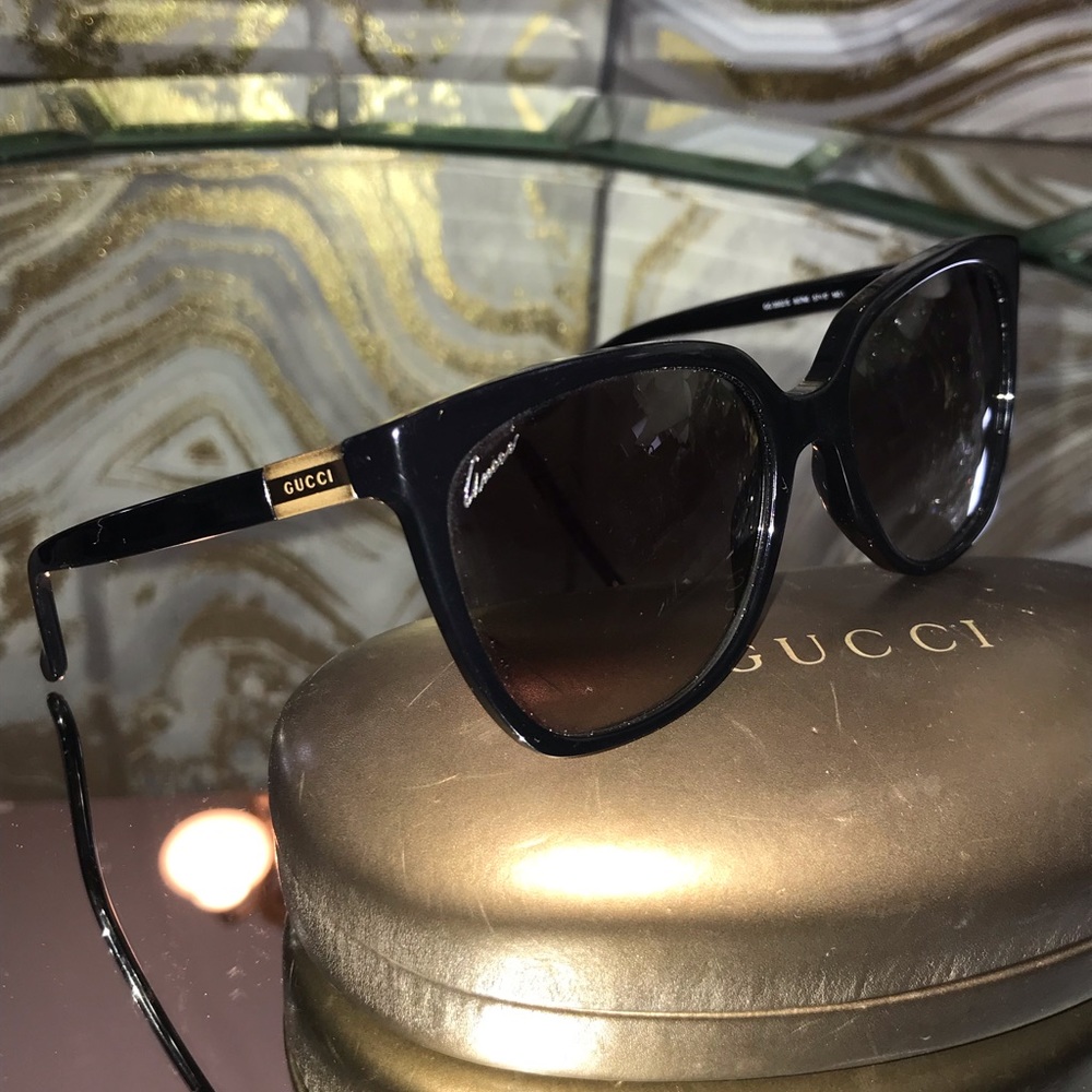 Gucci Sunglasses - Picture 5 of 7